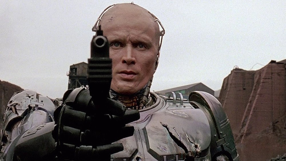 Robocop Returns! Neill Blomkamp quer Peter Weller